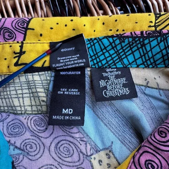 DISNEY PARKS HER UNIVERSE Sally Tie Front Crop Top Womens M Medium Shirt Buttons - Picture 8 of 8